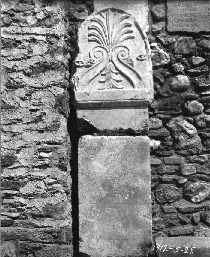 Anthemion with Lydian-Aramaic Bilingual Inscription, Stele of Manes, Son of Kumlis